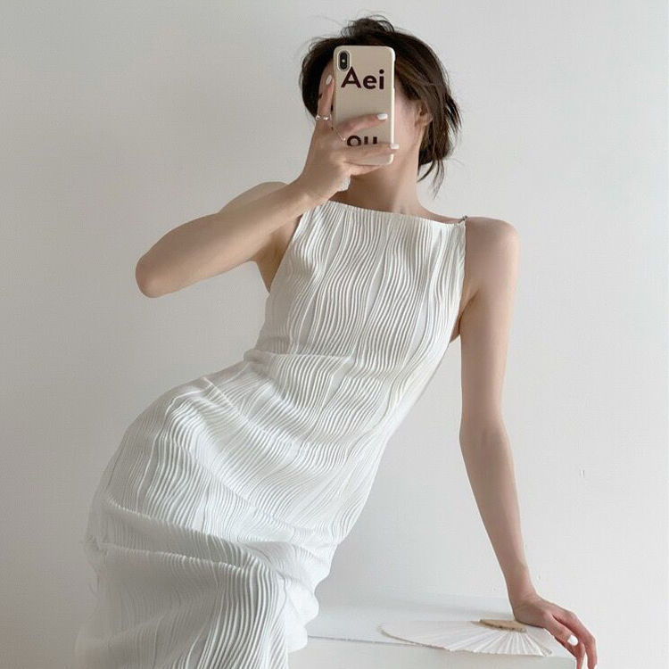 Elegant White Folds Midi Dress